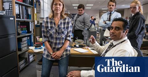 Unforgotten Review For Once A Crime Drama That Avoids Being Sherlock