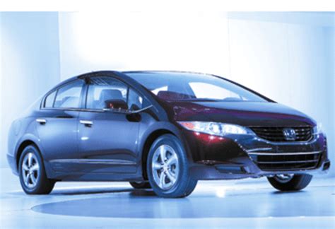 water fuel honda clarity turns  tide car news carsguide