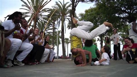 Capoeira Cordão De Ouro Barcelona Mestre Boca Rica Youtube