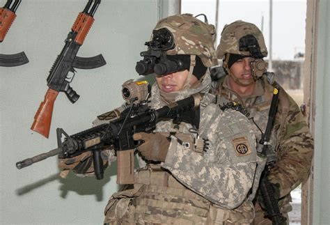 Army To Field New Night Vision Goggles Article The