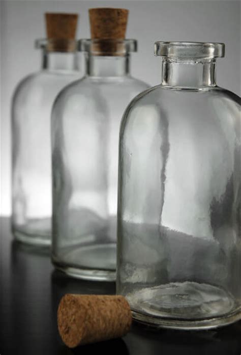 12 Clear Glass 8oz Apothecary Bottles With Cork Tops
