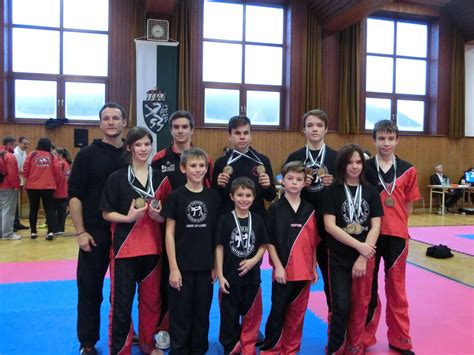 kickboxer beim internationalen jugendcup eisenstadt