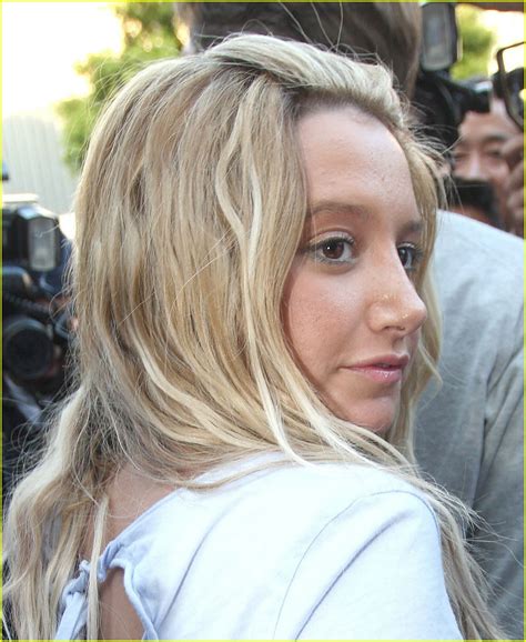 ashley tisdale is a doll photo 1006551 photos just jared