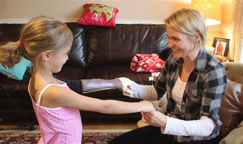 Holiday Miracle 3d Printed Myoelectric Arm Allows Girl