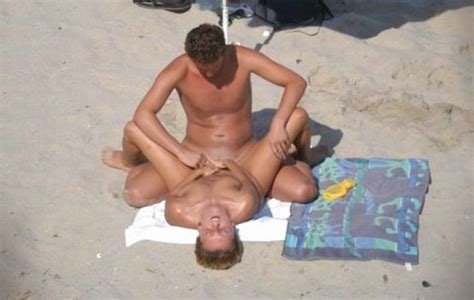 Nude Couple Having Sex On Beach Pics Porn Pics And Movies