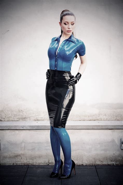 Pin On Sexy Latex Outfits