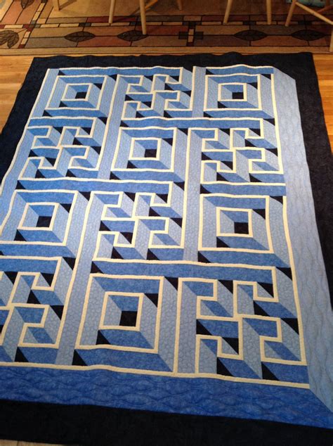 walking labyrinth quilt  amazing quilt quilt quilts labyrinth
