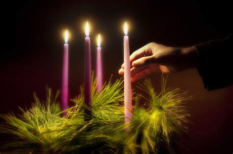 advent season  time  penance  anticipate christs coming  catholic sun