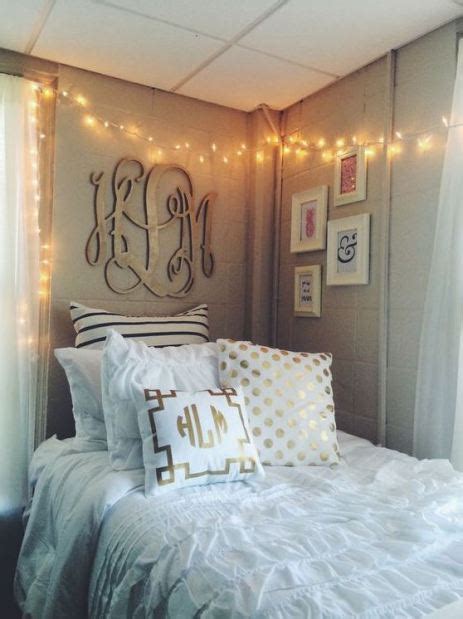 21 Dorm Bedding Ideas By Color Society19