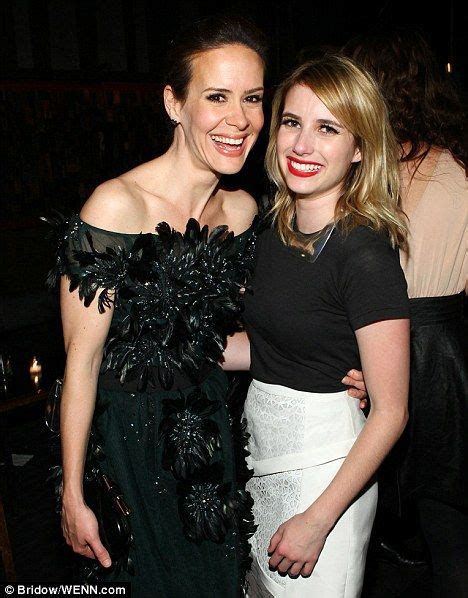 stunning emma roberts can t stop laughing as she poses with sarah paulson at american horror