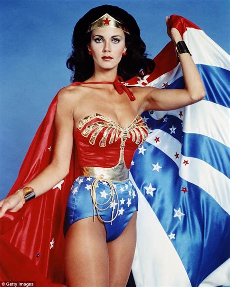 Lynda Carter Of Wonder Woman Makes Rare Appearance With Daughter