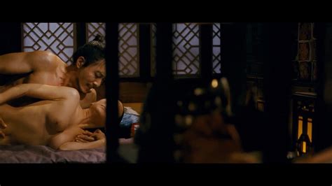 naked jo yeo jeong in the servant