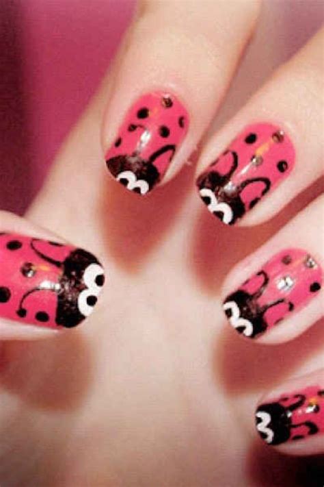 ladybug nails nails ladybug nails nail art