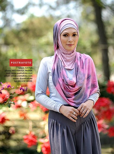 foto model jilbab busana muslimah cantik beautiful hijab by poetrafoto by poetrafoto wedding