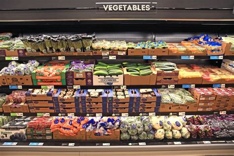 aldi  overhaul   food products increase fresh food selection