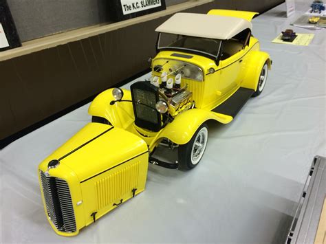 scale  ford roadster  nice brinquedos
