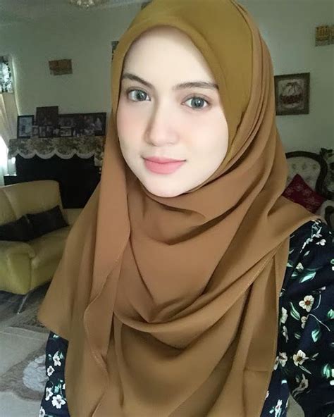 malay beautiful hijaber asyiqin khairi cute pemuja wanita di 2020