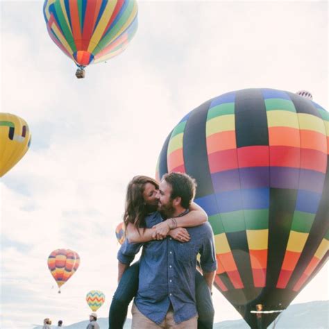 22 Springtime Date Ideas You Must Try Balloon Engagement Pictures