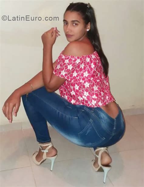 Over 40 Dating Ricermi Female 23 Dominican Republic Girl From Santo