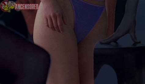 Naked Piper Perabo In Coyote Ugly