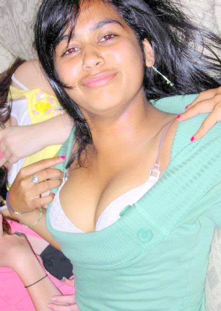 real indian girl tanned boobs in spaghetti bra
