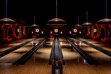 bowling alley  stock cc photo stocksnapio