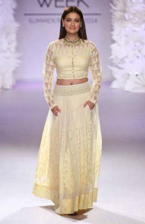 Diya Mirza Ramp Walks For At Lakhme Fashion Week 2014 Indian