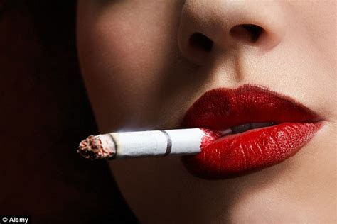 images reveal men and women react differently to cigarettes daily