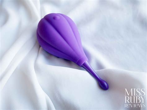 Review Jimmyjane Focus Sonic Pinpoint Vibrator Miss