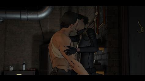 batman and catwoman kiss romance scene batman the telltale series ep