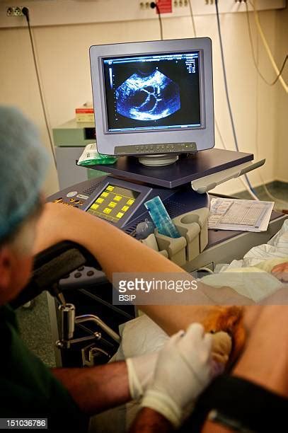 Gynecological Examination Photos Et Images De Collection Getty Images