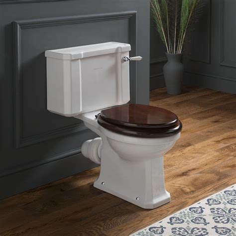 traditional close coupled toilet classic collection