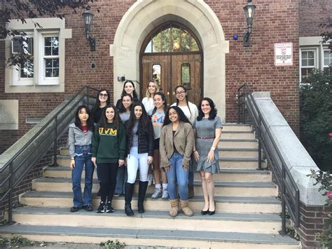manhasset ss healthy living club spreading positive messages team