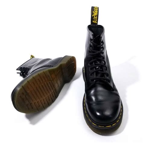 dr martens rare dr martens  size  black smooth leather boots grailed