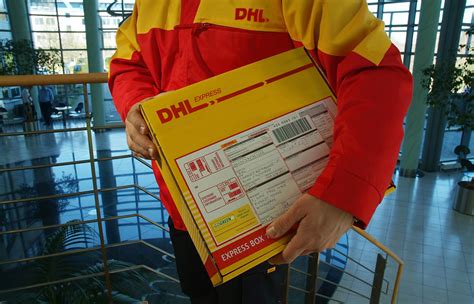 dhl redesign personal  behance