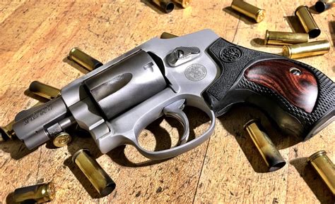 smith wesson  performance center revolver   carry  spiffy snubbie  gun culture