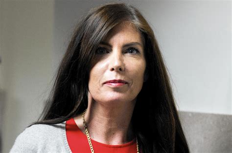 Attorney General Kathleen Kane Philly Paper Spar Over Porn Emails