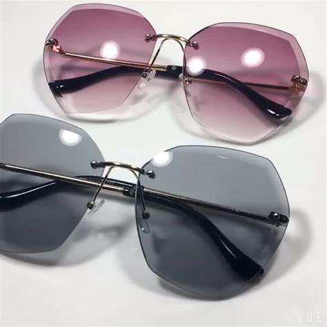 2019 new fashion polygon sunglasses men women metal eyewear ocean lens