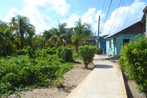 placencia belize rules  travel  dsc travel savvy gal