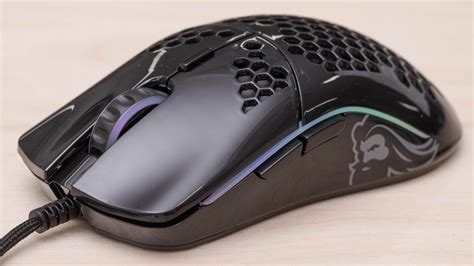 glorious model   glorious model  side  side mouse comparison