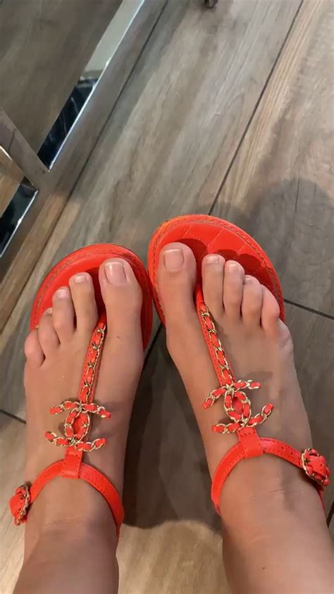 Laura Cremaschi S Feet