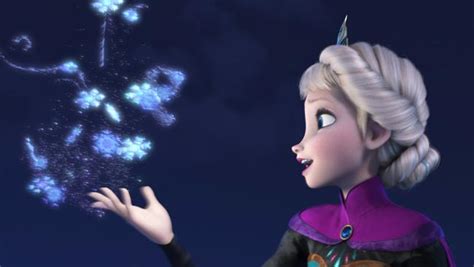 many want elsa to get a girlfriend in frozen 2 but why