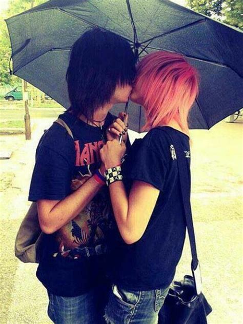 pin by jade lucas on perfec couples ♡ emo couples cute