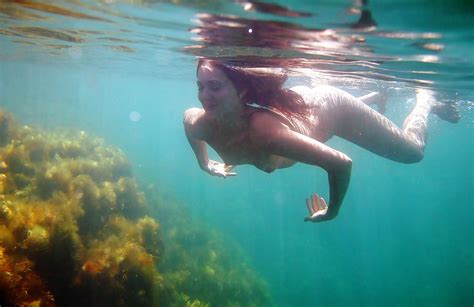 Naked Swimmers 24 Pics Xhamster