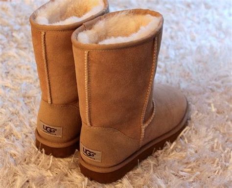 images  uggs gotta love   pinterest ugg classic cheap snow boots  uggs