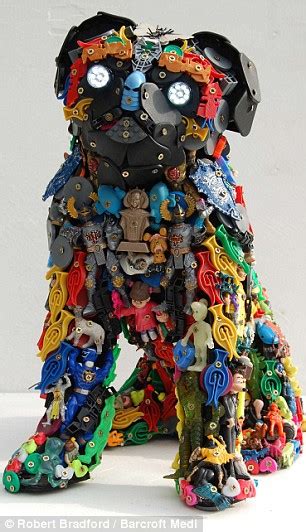 The Artist Who Uses Thousands Of Discarded Toys To Create £12 000 Giant