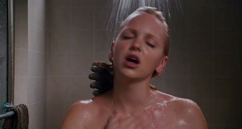 naked anna faris in scary movie 4