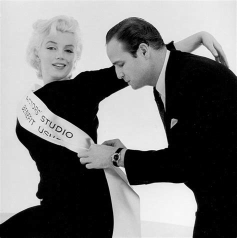 marlon brando and marilyn monroe photographed together for an actors