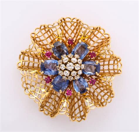 1947 van cleef and arpels lace bouquet sapphire diamond ruby gold