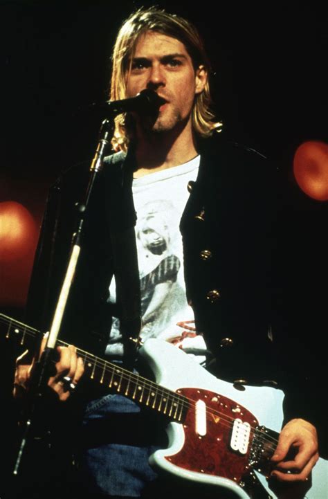 kurt cobain biography songs albums and facts britannica